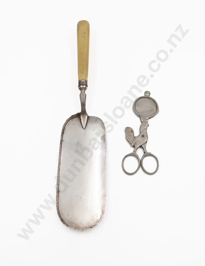 S/Plate Crumb Tray and Egg Topper Image 1++