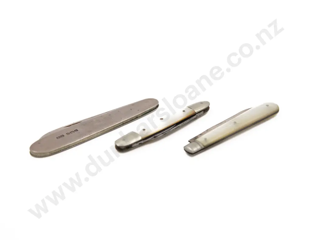 Two S/S Pocket Knives Image 1++