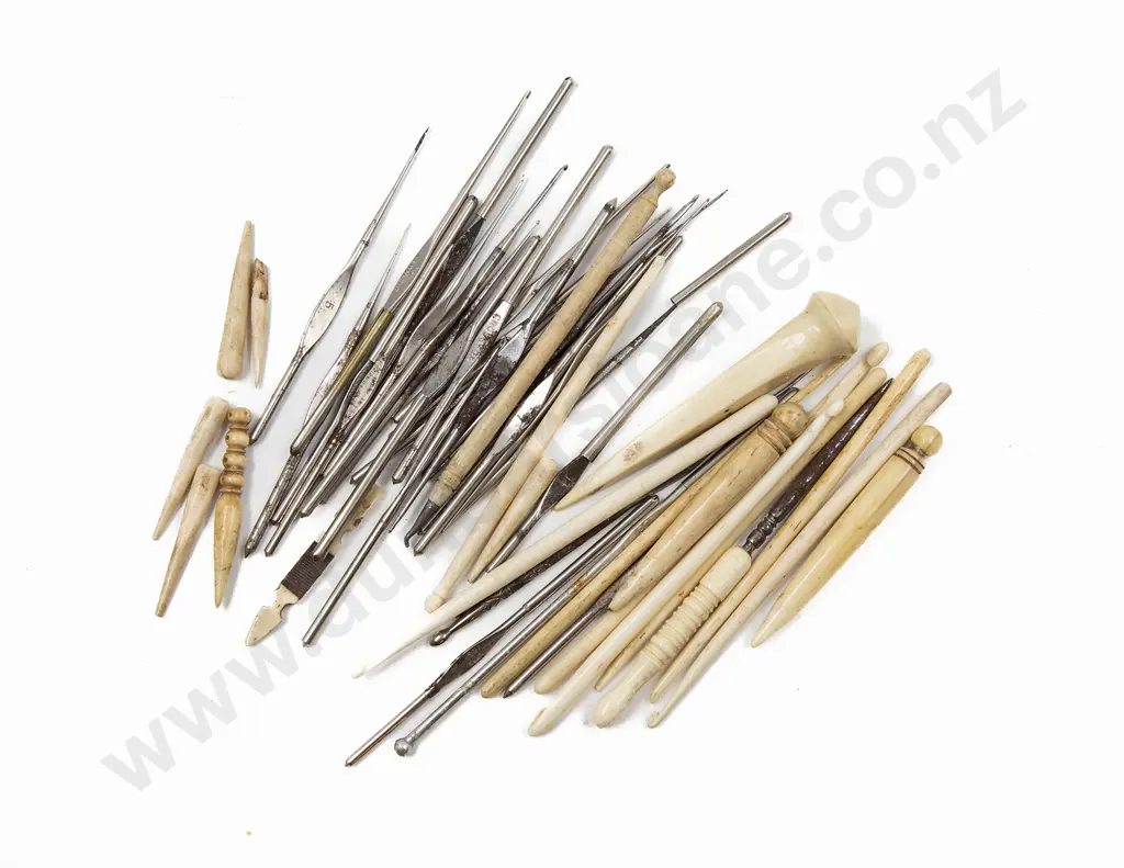 Collection Bone and Steel Sewing Tools Image 1++