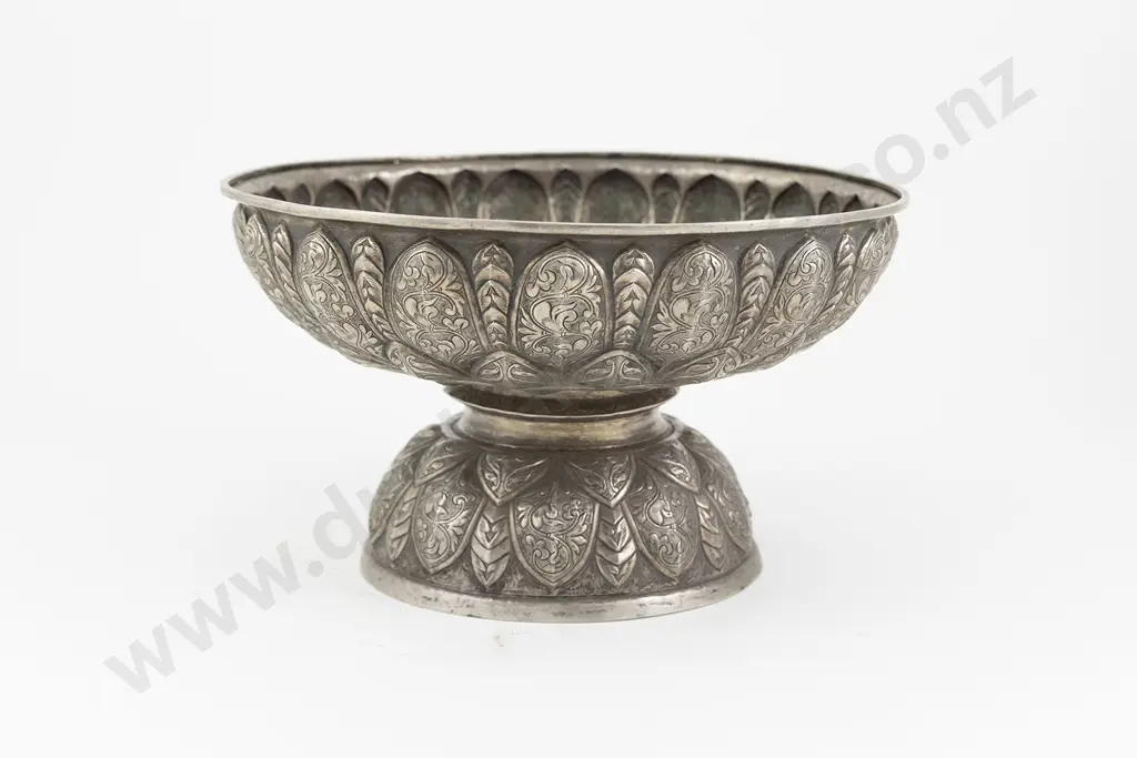 Asian Silver Footed Circular Fruit Bowl Image 1++