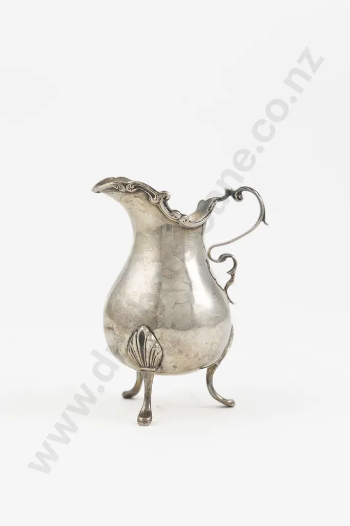 Vict S/S Cream Jug Image 1++