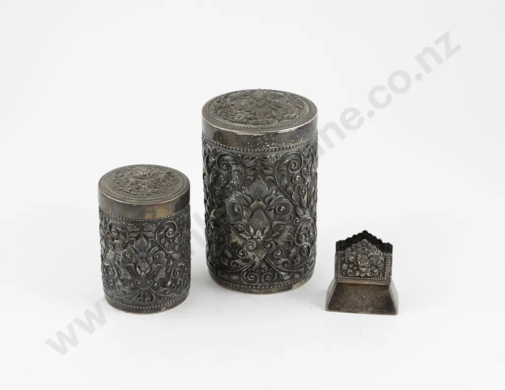 2 Indian .800 Silver Cylindrical Lidded Caddys Image 1++