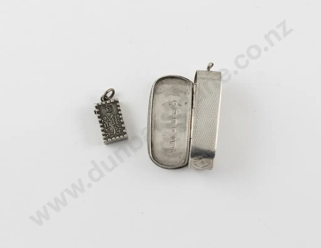Vict S/S Vinaigrette & Small Chinese Silver Box Pendant Image 1++