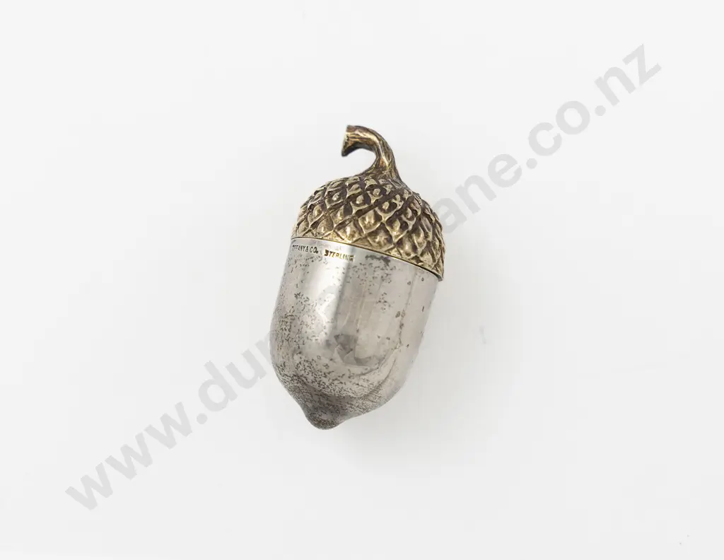 Vintage Tiffany & Co S/S Gilt Acorn Thimble Holder, c1910 Image 1++