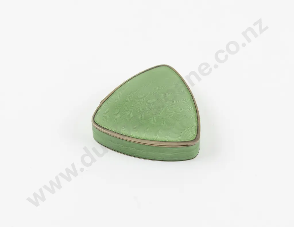 Art Deco .930 Silver & Green Guilloche Enamel Pill Box Image 1++