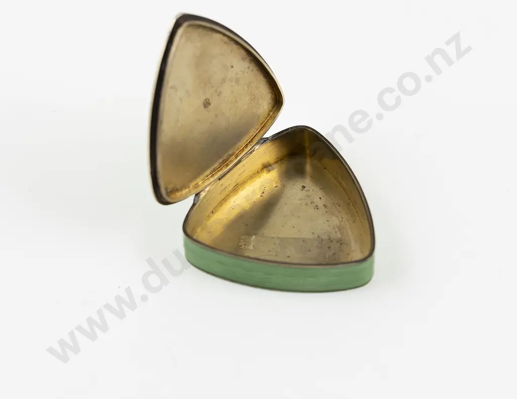 Art Deco .930 Silver & Green Guilloche Enamel Pill Box Image 1++