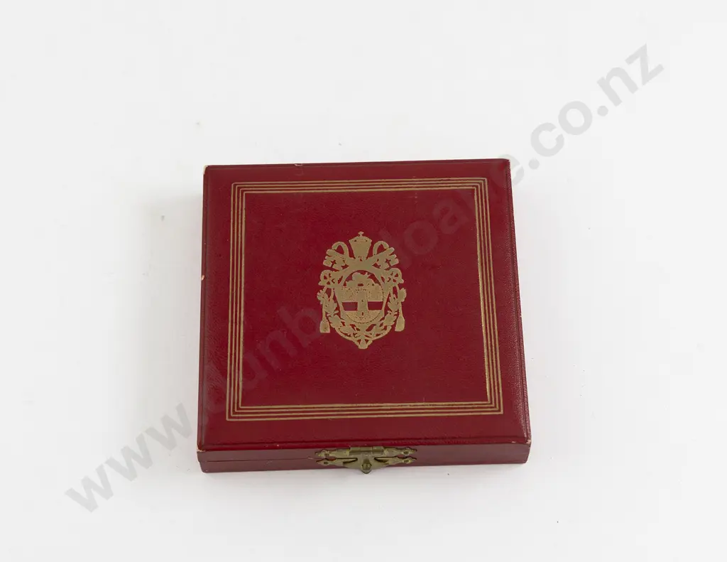 A Pope John XXIII Medal Presented To Sir Walter Nash On A Visit To Rome Image 1++