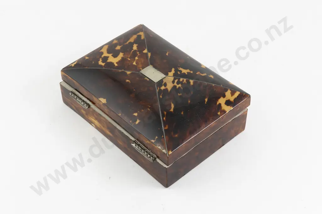 Vict Rectangular Tortoiseshell Sewing Box Image 1++