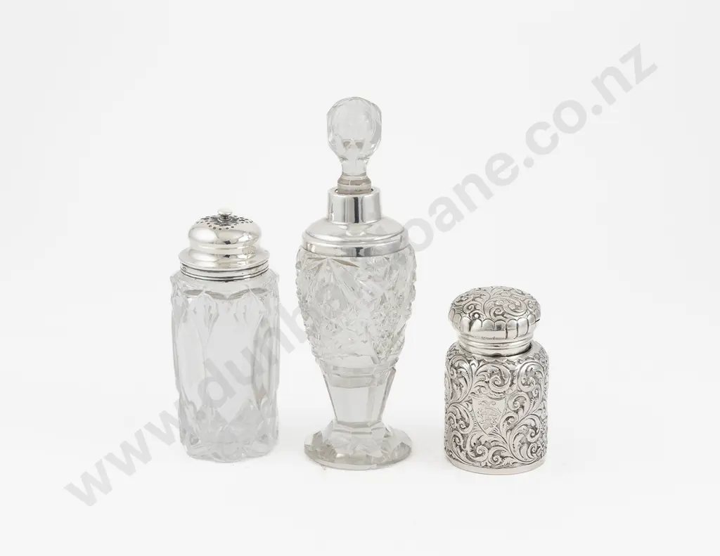 Vict S/S Mounted Smelling Salts Bottle Image 1++