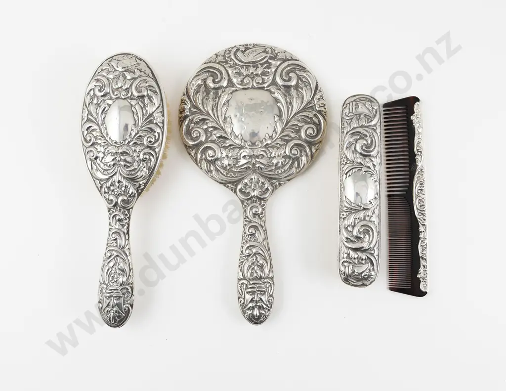 S/S Backed 4 Piece Dressing Table Set Image 1++