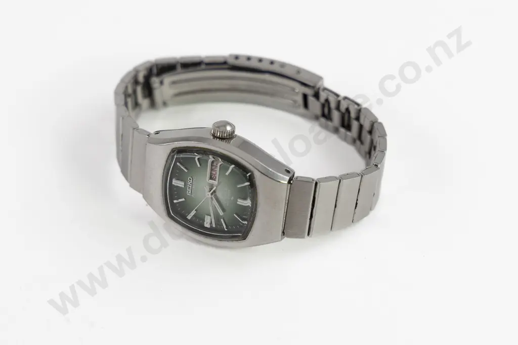 Vintage Seiko Automatic Ladies Wrist Watch Image 1++