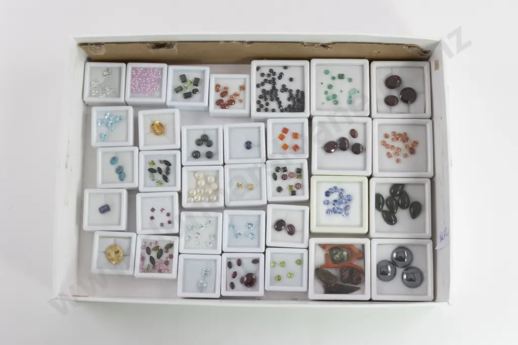 Collection Various Unmounted Gem Stones Image 1++