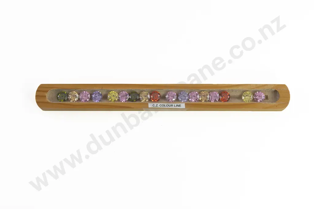 17stone Cubic Zirconia Colour Line Image 1++