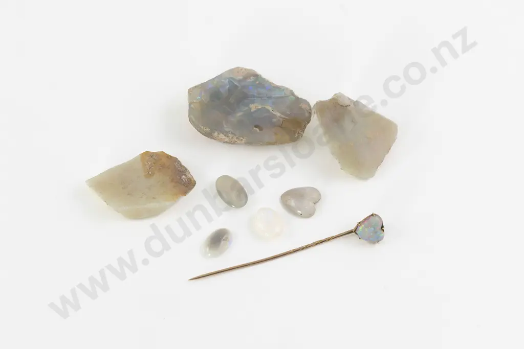 Collection Eight Milk Opals Image 1++