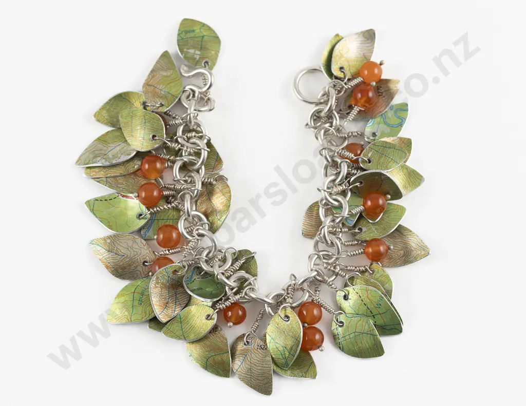 NZ Jeweller Lynn Kelly S/S Aluminium and Carnelian Bracelet Image 1++