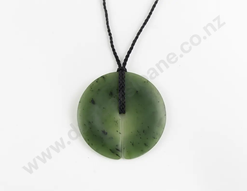 NZ Jeweller Craig McIntosh Fine Greenstone Disc Pendant Image 1++