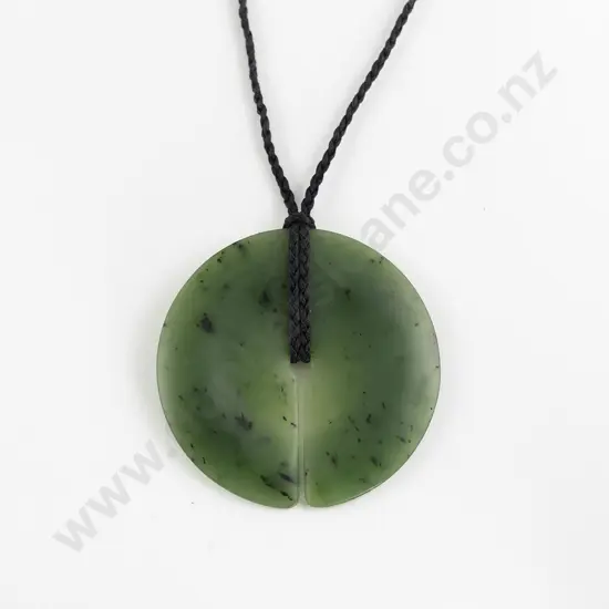 NZ Jeweller Craig McIntosh Fine Greenstone Disc Pendant