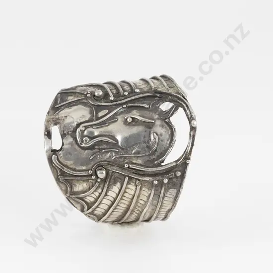 NZ  Silver Edith E Morris