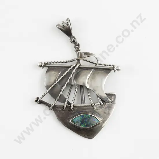 NZ Silver Louis Augustus Ogier (1869-1950) Arts and Crafts Pendant