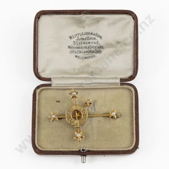 NZ Littlejohn & Son 15ct Southern Cross 'Sweet Heart' Brooch