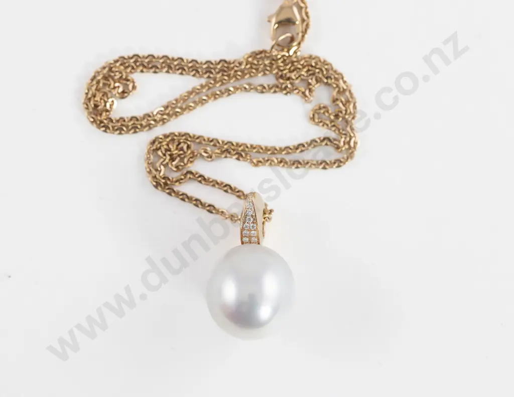 18ct Rose Gold White Paspaley Pearl and Diamond Pendant Image 1++