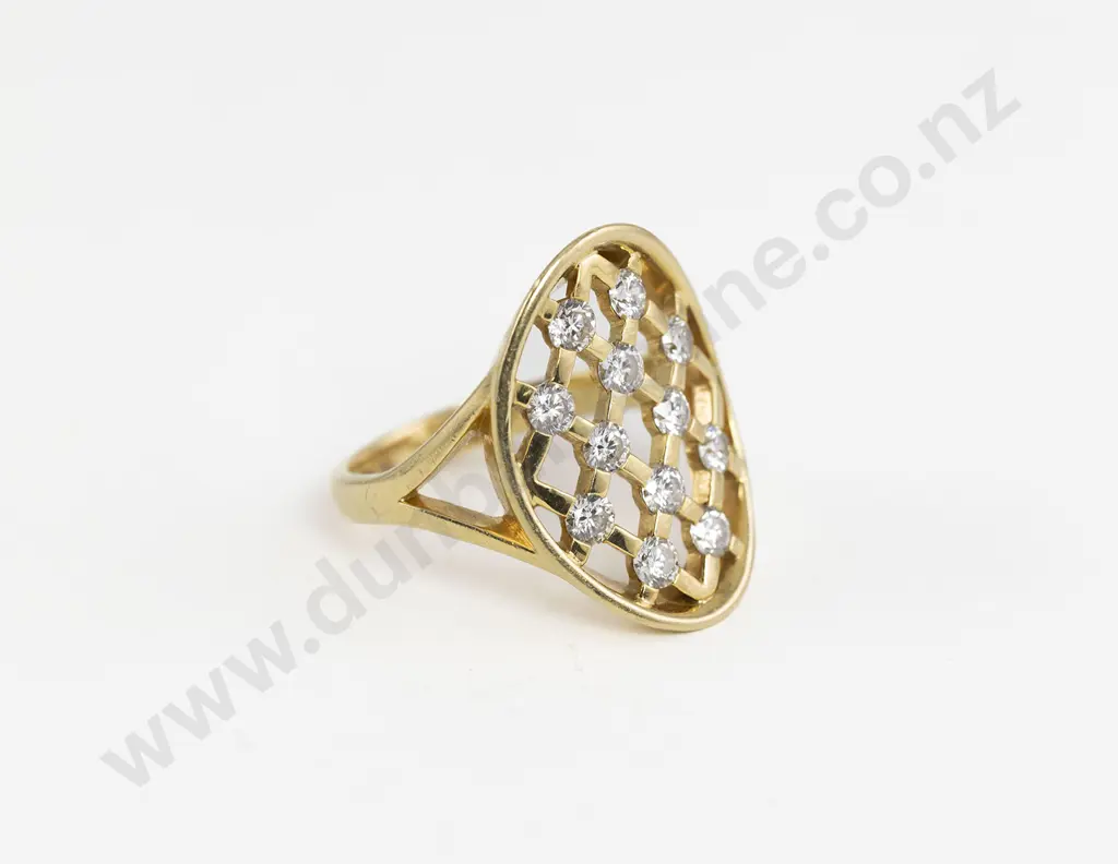 Village Goldsmith Wellington 18ct Twelve Stone Diamond Cluster Ring Image 1++