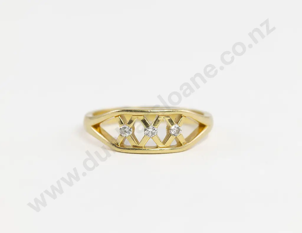 Village Goldsmith Wellington 18ct Three Stone Diamond Band Ring Image 1++