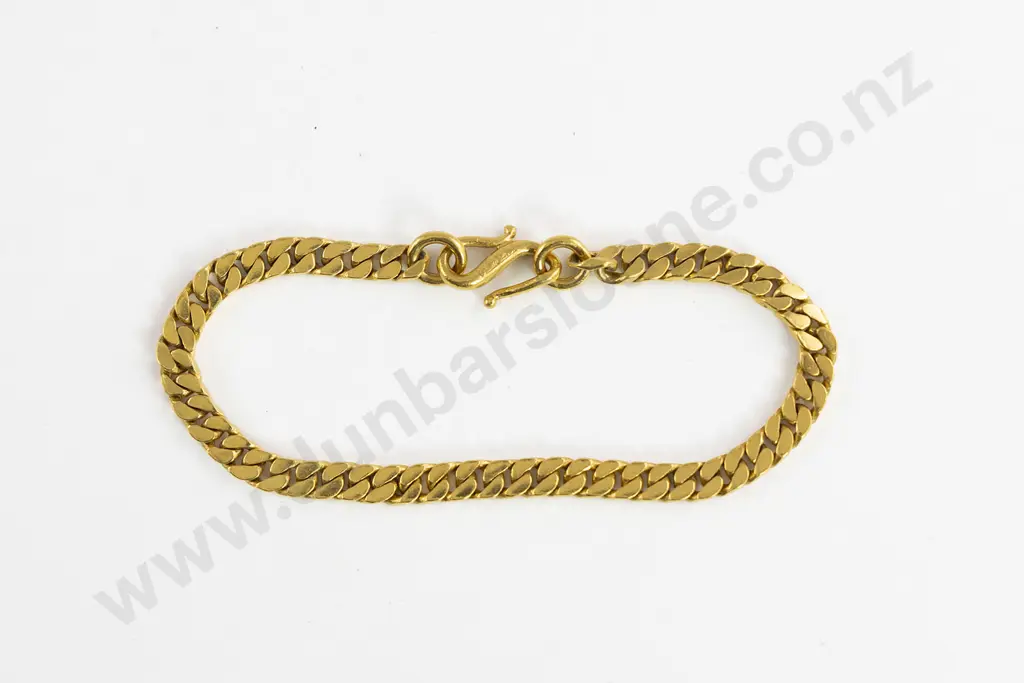23ct Modern Flat Curb Link Bracelet Image 1++