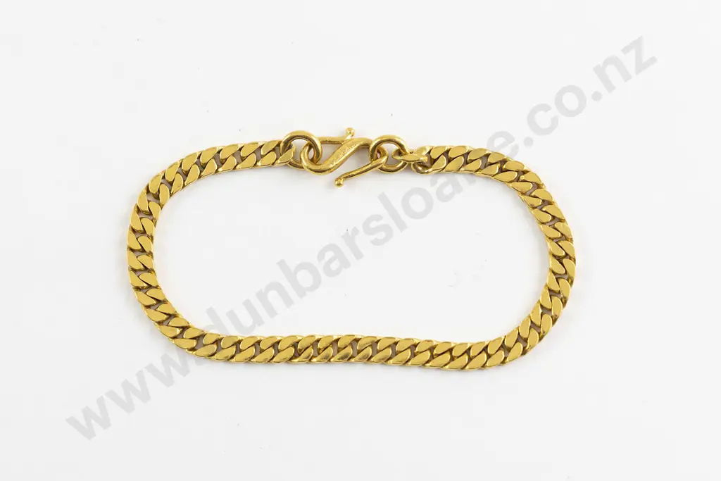23ct Modern Flat Curb Link Bracelet Image 1++