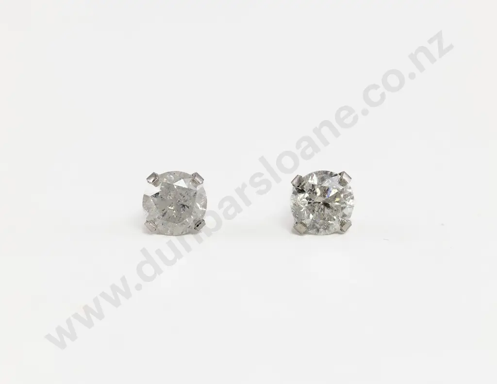 Pair 14ct White Gold Solitaire Diamond Stud Earrings Image 1++