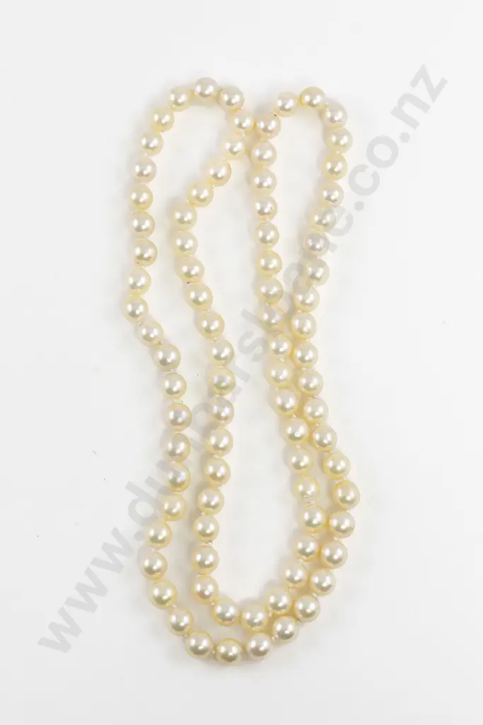 Single Strand Uniform Cultured Pearl Necklace Image 1++