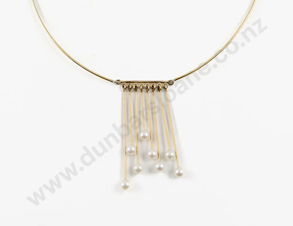 C1970's 14ct Wire Choker Cultured Pearl Pendant Image 1++