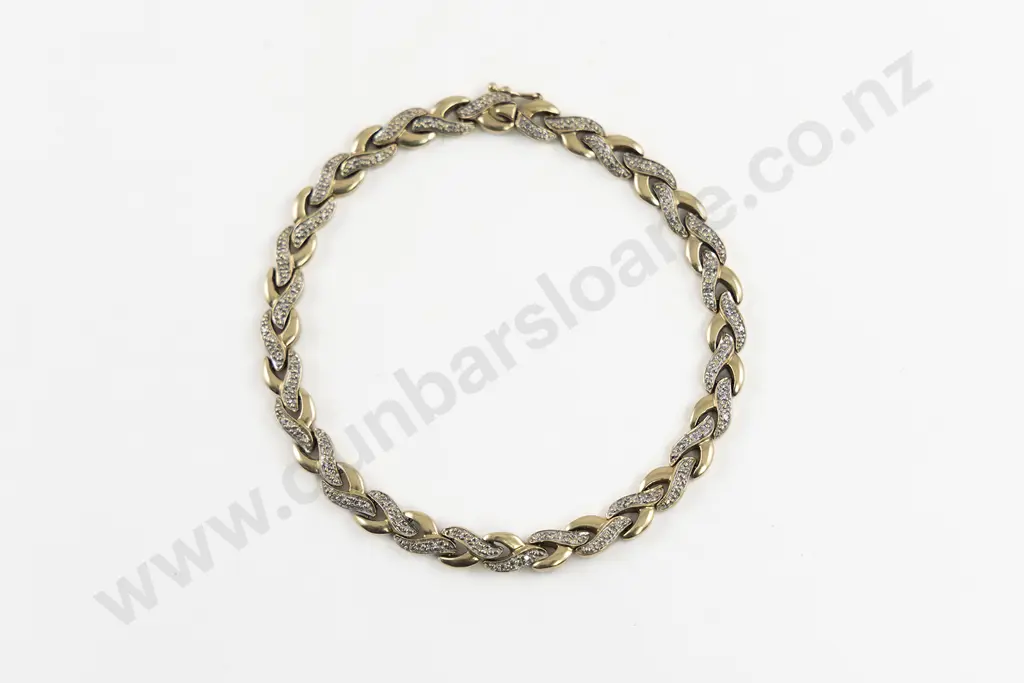 9ct Plait Link and Diamond Bracelet Image 1++
