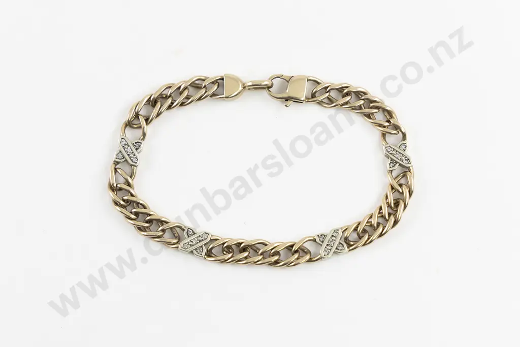 9ct Double Open Curb Link and Diamond Bracelet Image 1++