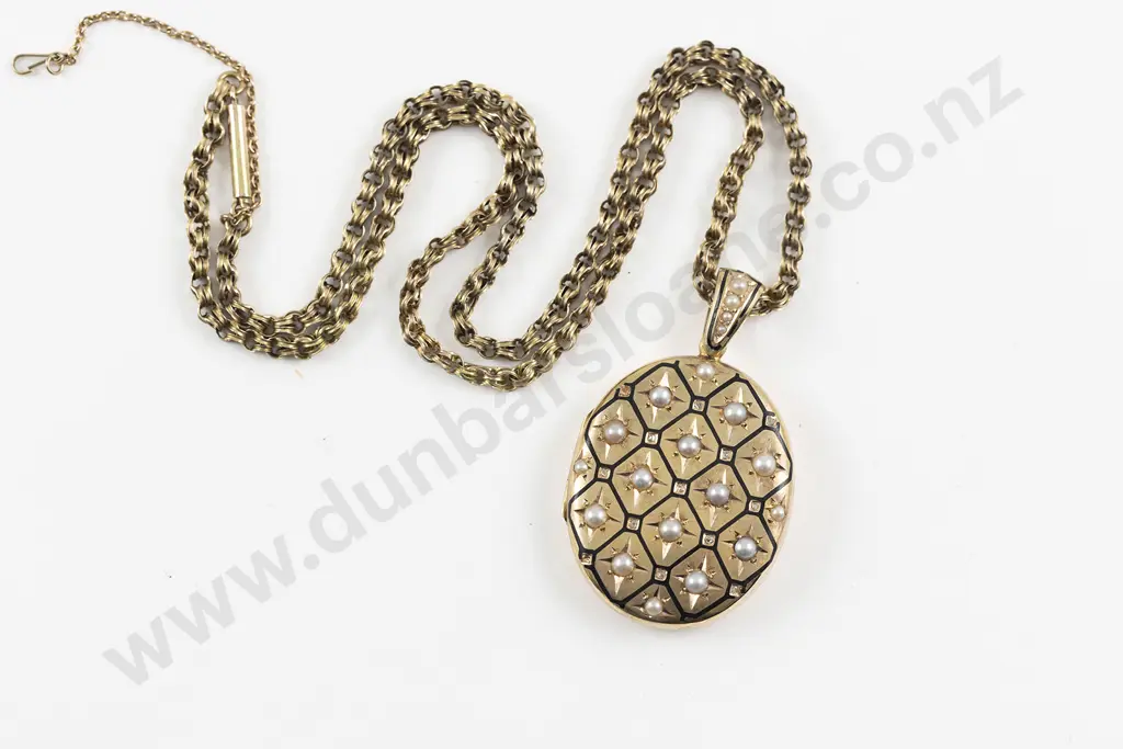 Victorian 15ct Gold Gilt Enamel Diamond and Pearl Photo Locket Image 1++