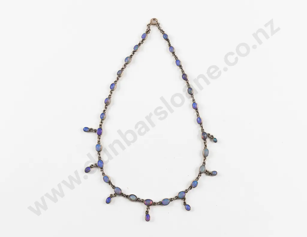 Late Victorian 9ct Jelly Opal Necklace Image 1++