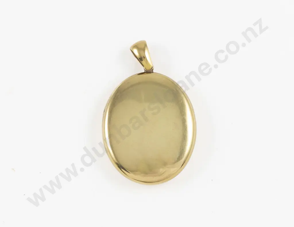 Victorian 15ct Plain Oval Photo Locket Image 1++