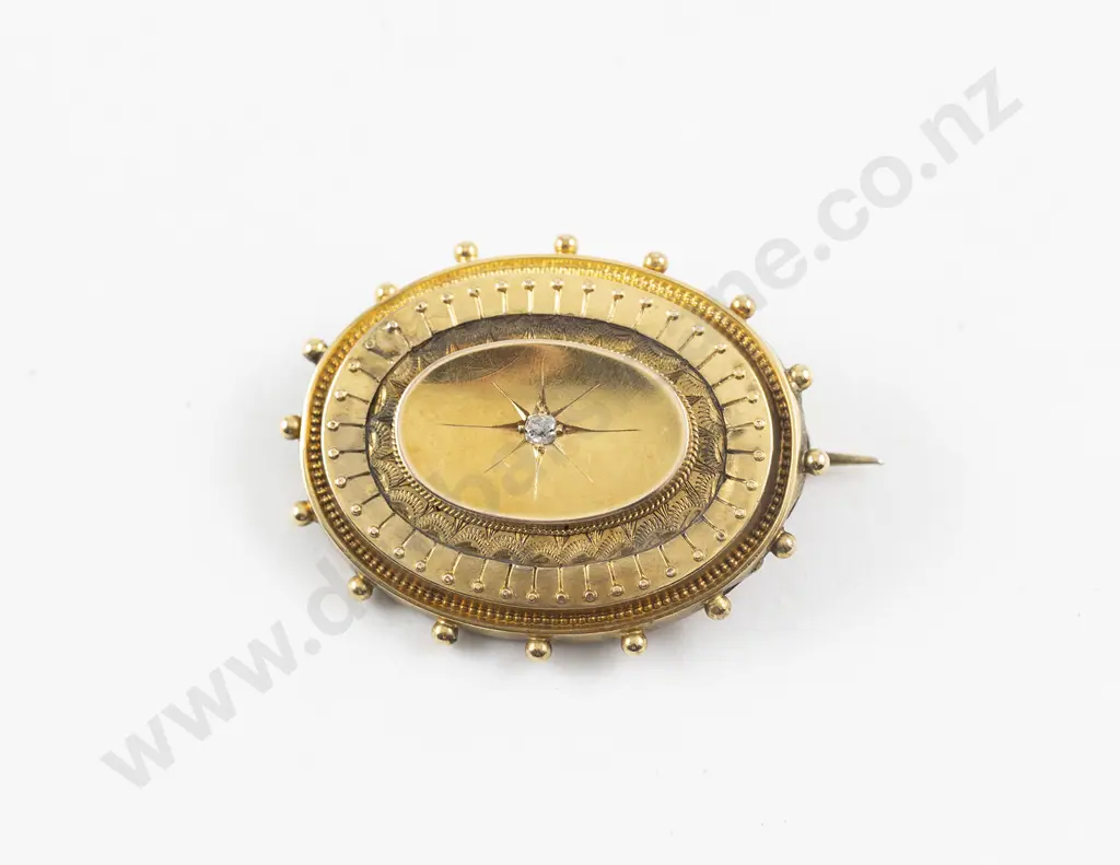 Victorian 15ct Target Brooch Image 1++