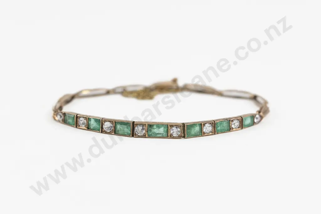 9ct 15stone White Spinel and Emerald Bracelet Image 1++