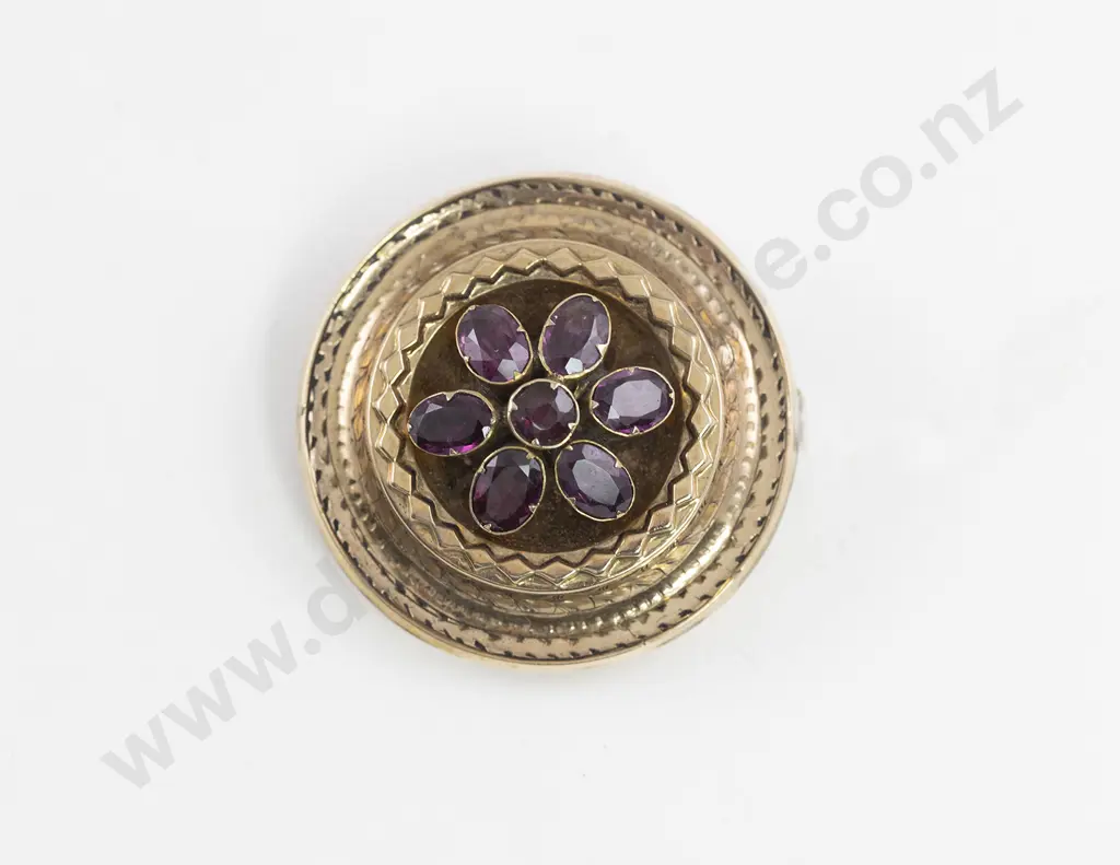 Victorian 19ct Seven Stone Rhodolite Garnet Target Brooch Image 1++