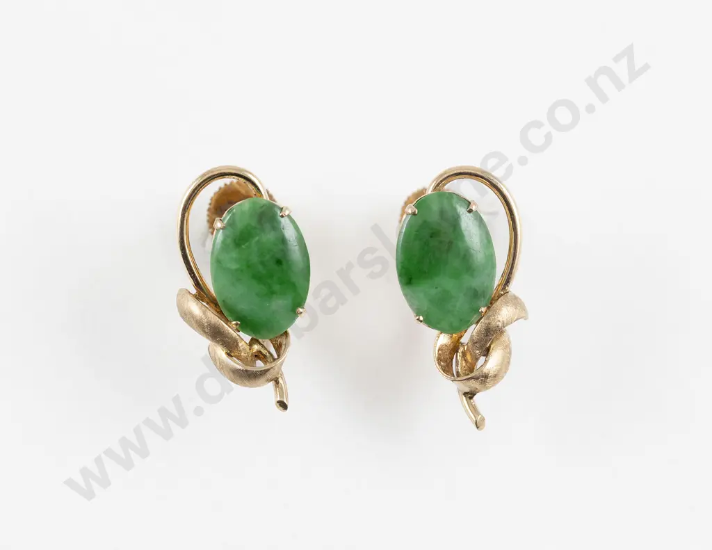 Pair 14ct Single Apple Green Jade Panel Earrings Image 1++