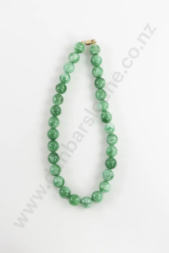 Single Strand Uniform Mottled Apple Green Jade Bead Necklace Image 1++