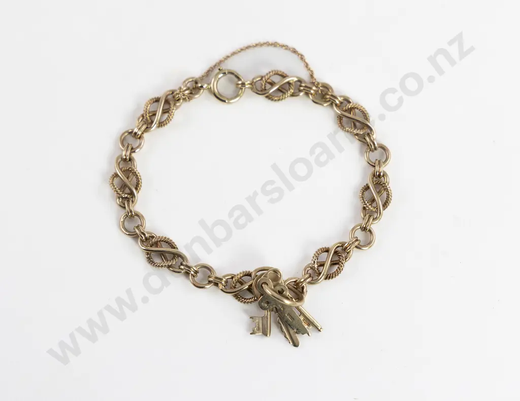 9ct Fancy Link Bracelet Image 1++