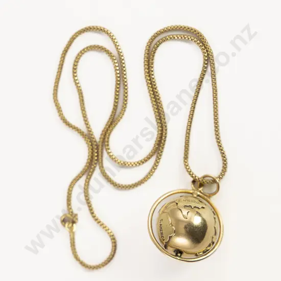 14ct World Globe Pendant