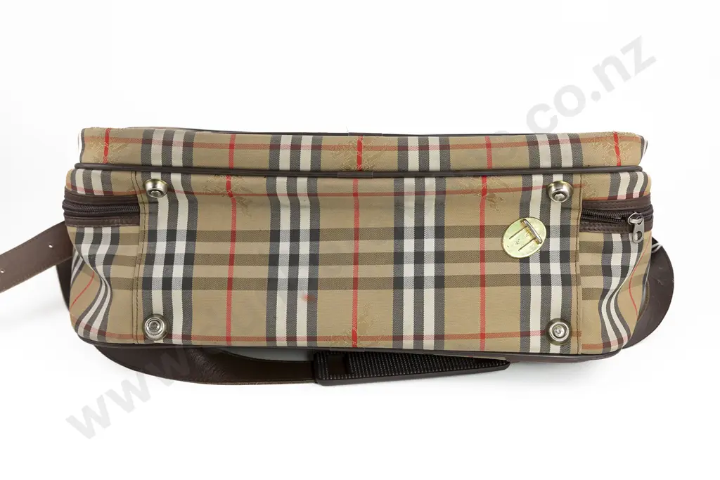Vintage C1980's Burberry Weekend Travel Bag Image 1++