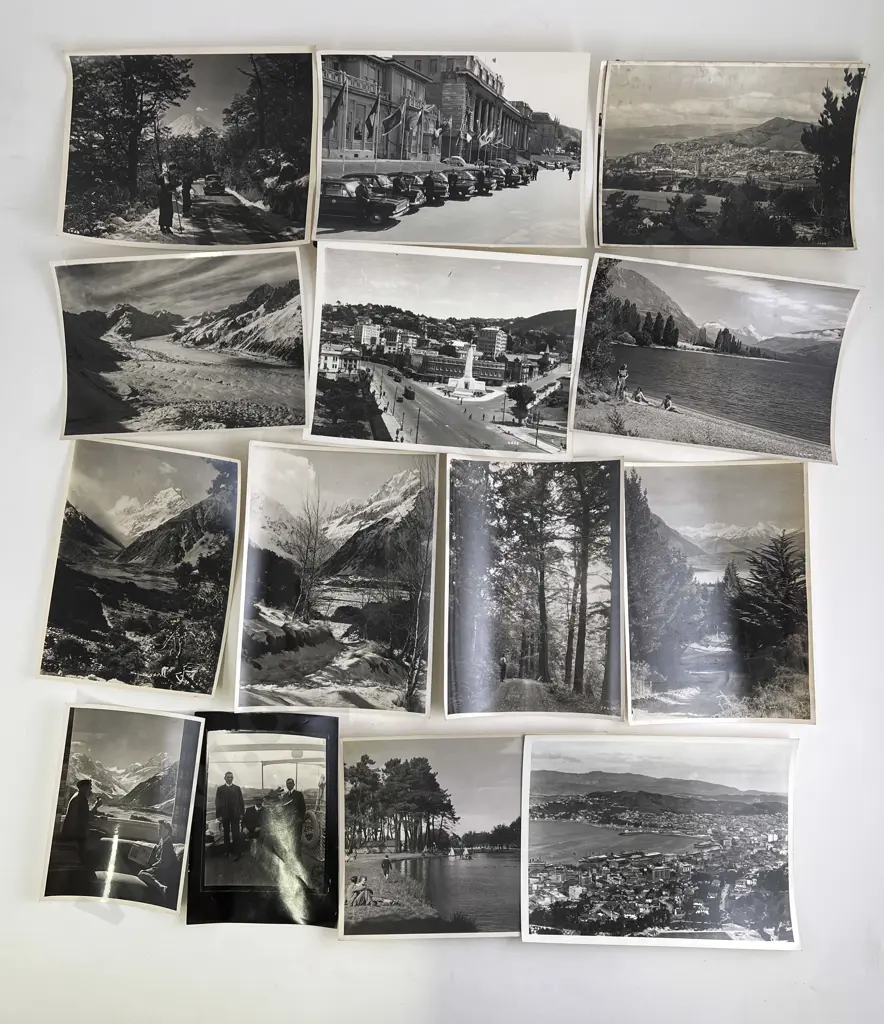 Five Colour NZ Farm Cottage Subject Photographic Prints Image 1++