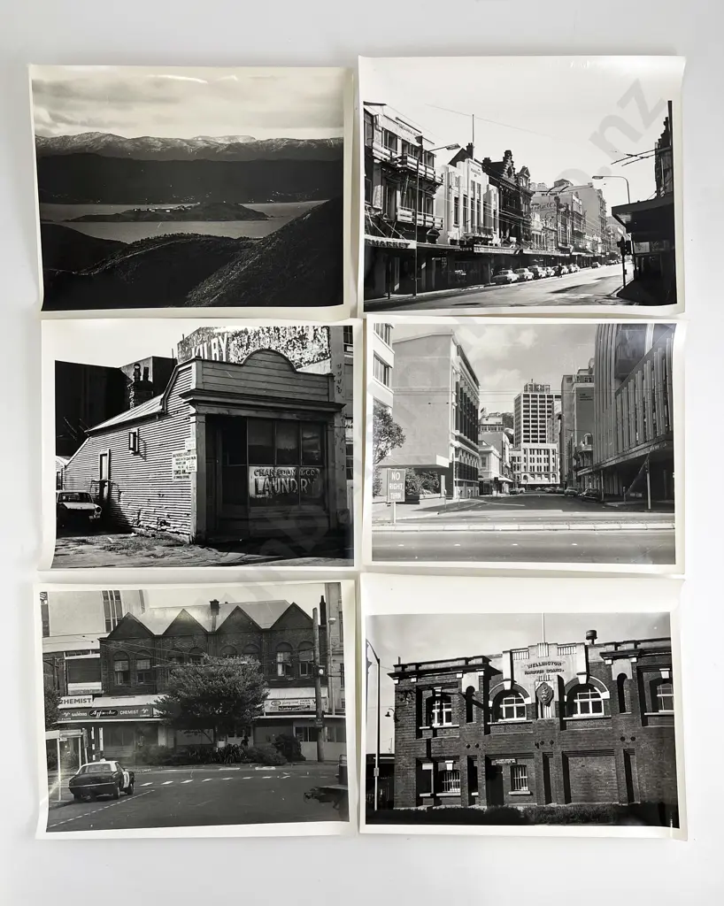 30 B/W Photographic Prints incl. NZ and C1970's Wellington City Subjects Image 1++
