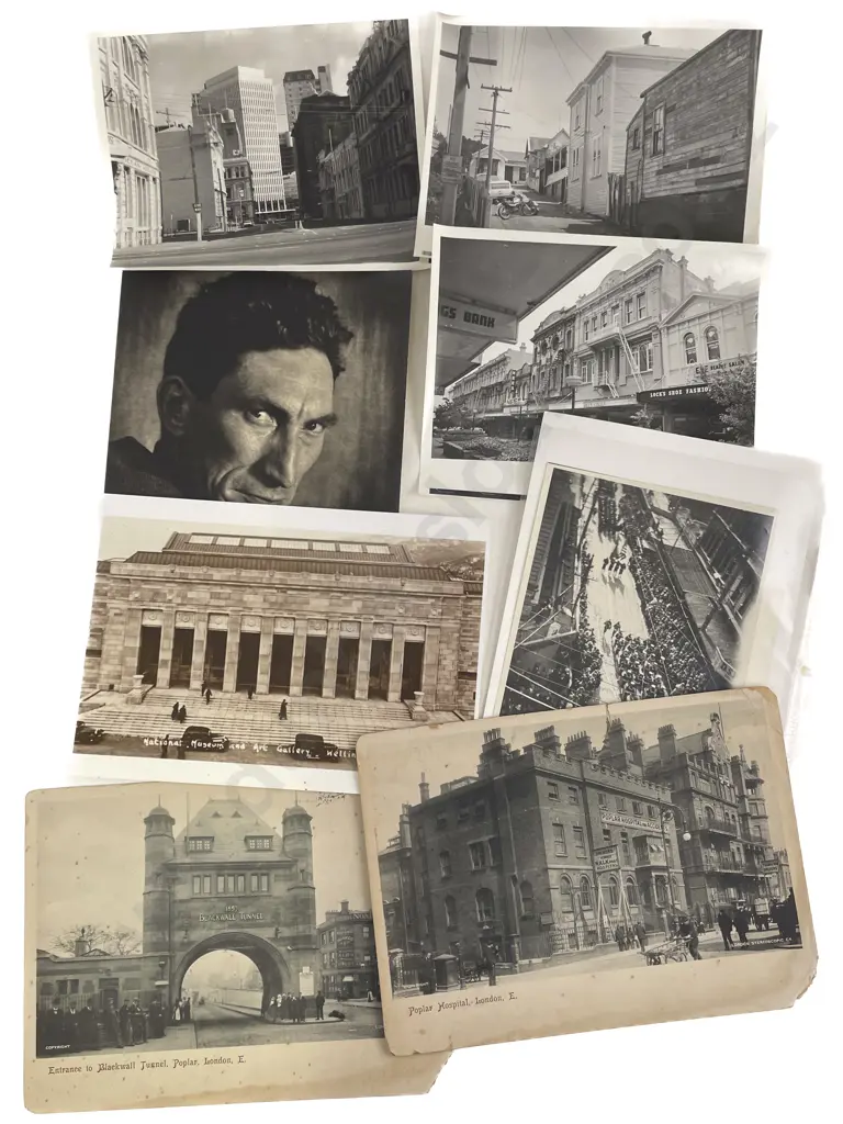 Wellington City Studies with Military Subjects and Assorted Image 1++