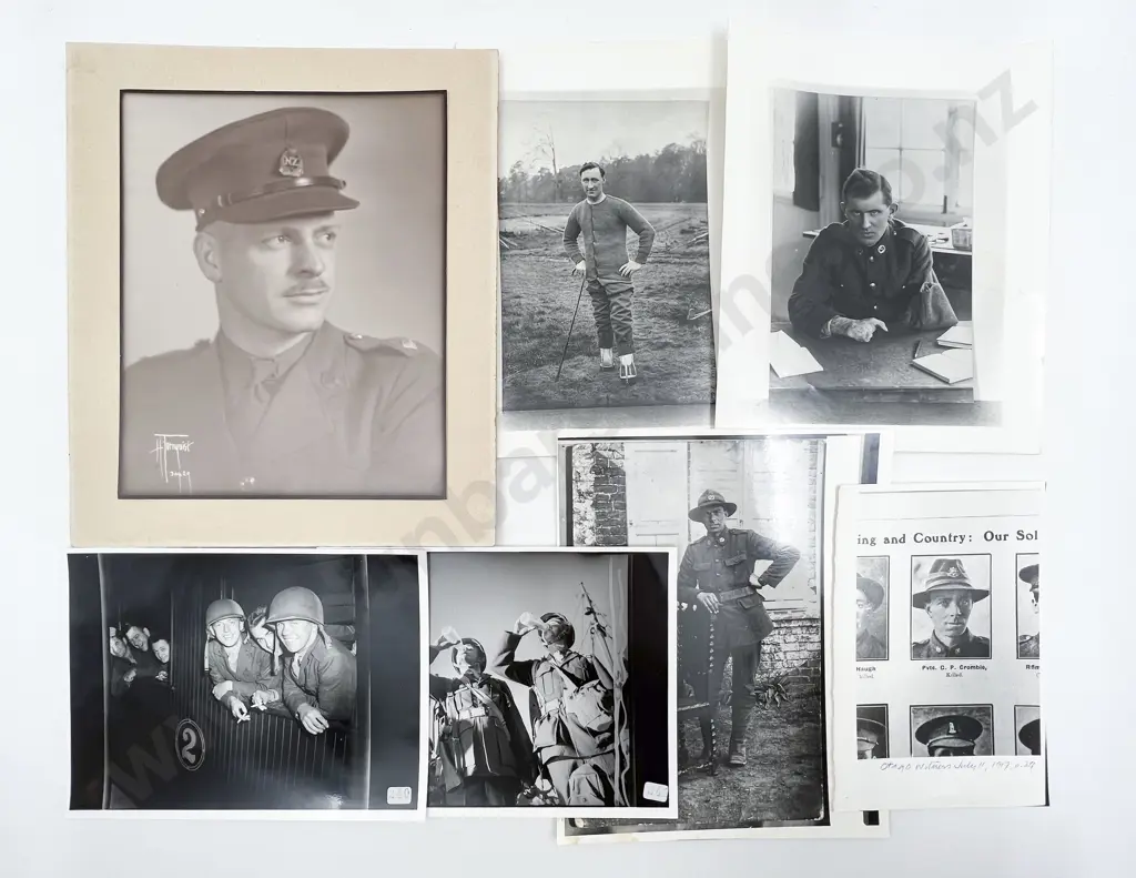 Wellington City Studies with Military Subjects and Assorted Image 1++