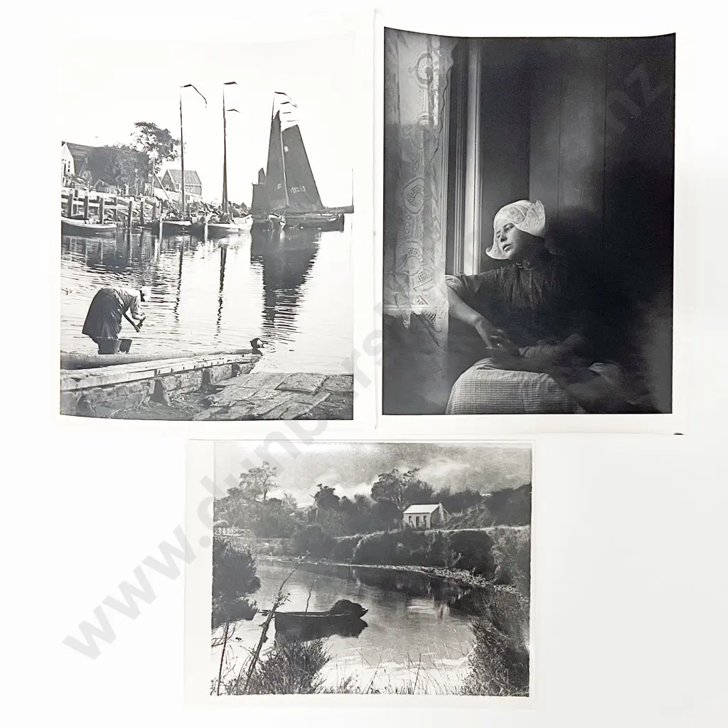 Collection of Australian Photographic Prints with Assorted Image 1++